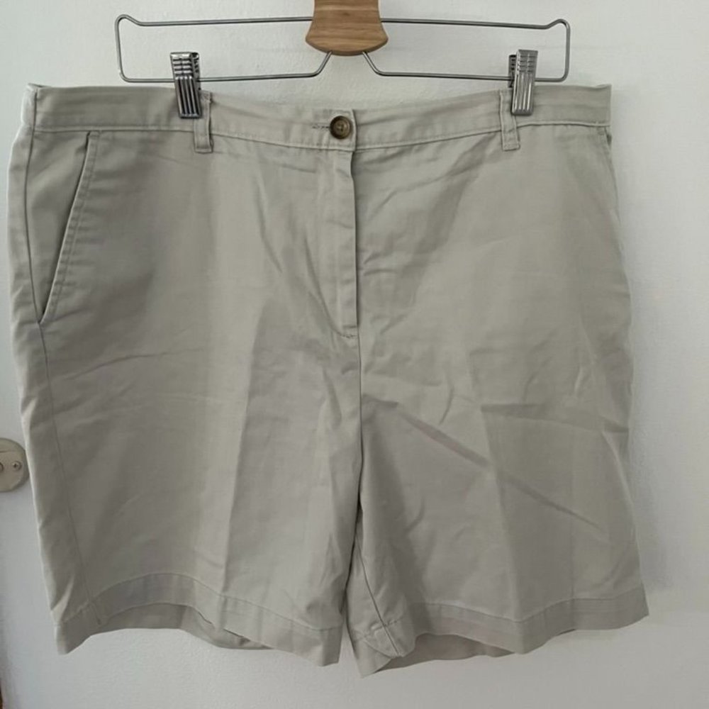 EUC Lands' End Short